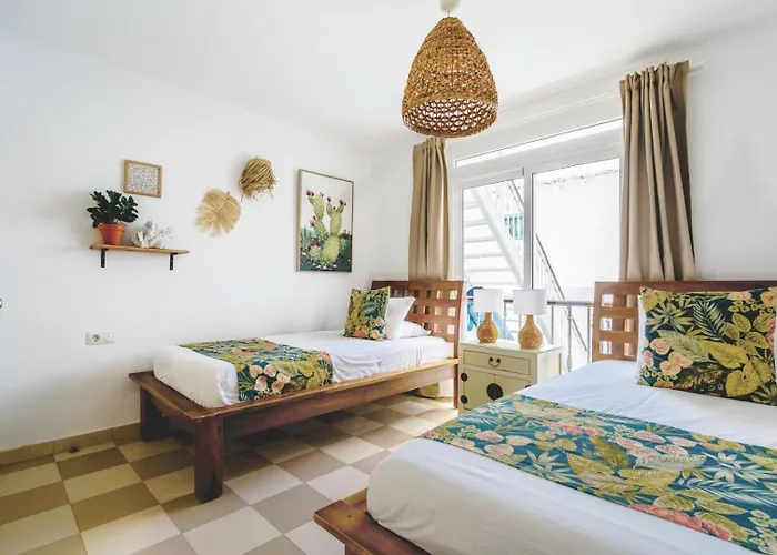 The House - Location - Private Plunge Pool - Roof Terrace - 100m To コスタ・テギセ