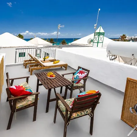 The House - Location - Private Plunge Pool - Roof Terrace - 100m To *