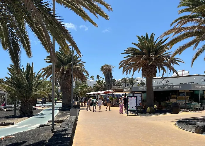 The House - Location - Private Plunge Pool - Roof Terrace - 100m To